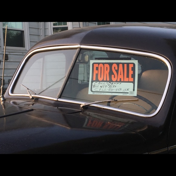 Cute distressed jean shorts - Picture 2 of 2